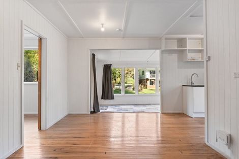 Photo of property in 37 Tombleson Road, Lake Rotoma, Rotorua, 3074