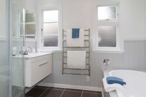 Photo of property in 104 Forfar Street, St Albans, Christchurch, 8014