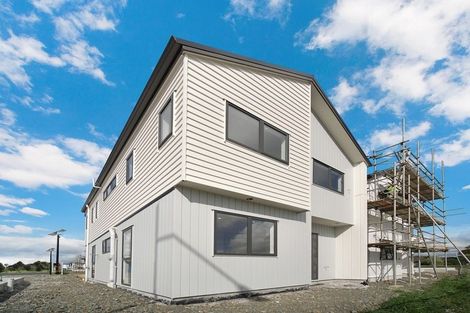 Photo of property in 141 Grove Road, Papakura, 2110