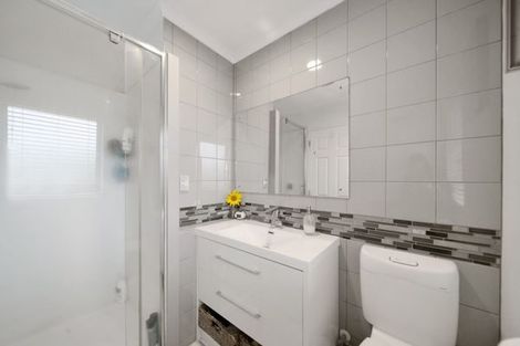 Photo of property in 3 Mull Place, Wattle Downs, Auckland, 2103