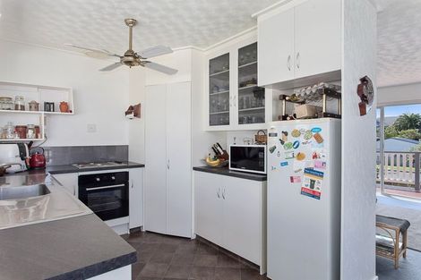 Photo of property in 166 Harbour Road, Ohope, 3121