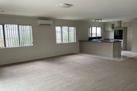 Photo of property in 24 Harrisville Road, Tuakau, 2121