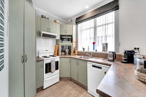 Photo of property in 10 Saunders Street, Owaka, 9535