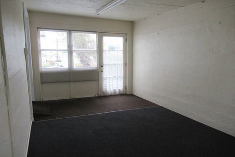 Photo of property in 362 Oxford Street, Levin, 5510