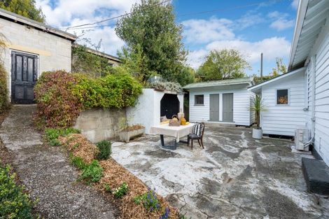 Photo of property in 28 Harrington Street, Lawrence, 9532