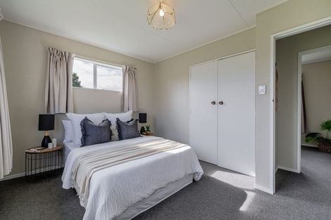 Photo of property in 49 Acacia Street, Kelvin Grove, Palmerston North, 4414