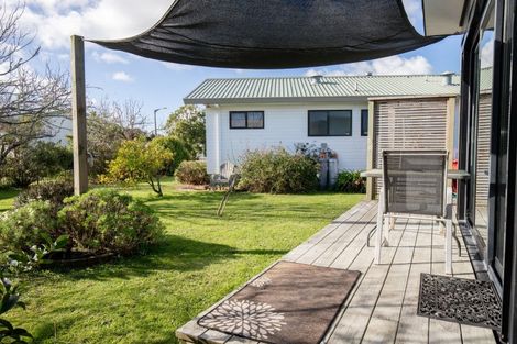 Photo of property in 22 Darlington Street, Ngatea, 3503