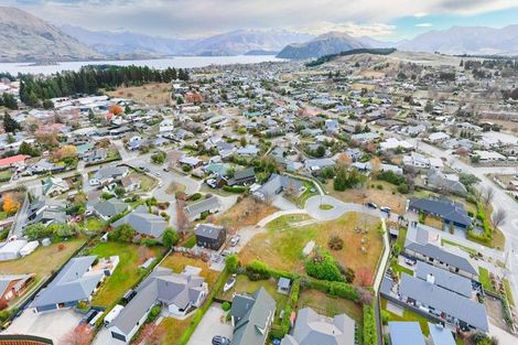 Photo of property in 7 Greenwood Lane, Wanaka, 9305