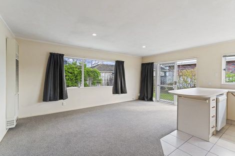 Photo of property in 17a Carlisle Street, Levin, 5510