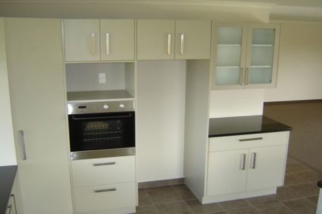 Photo of property in 23 Gandalf Crescent, Paraparaumu, 5032