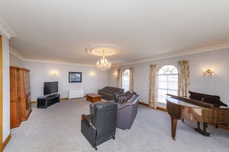 Photo of property in 155 High Street, Bulls, 4818