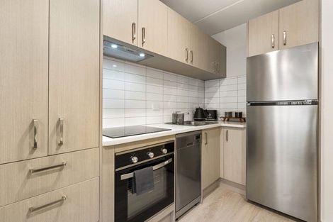 Photo of property in 107/9 East Street, Papakura, 2110