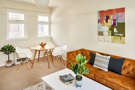 Photo of property in 1u3 Rixon Grove, Mount Victoria, Wellington, 6011