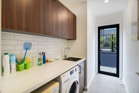 Photo of property in 13 Kotuku Lane, Jacks Point, Queenstown, 9371