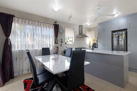 Photo of property in 11 Northridge Terrace, Massey, Auckland, 0614
