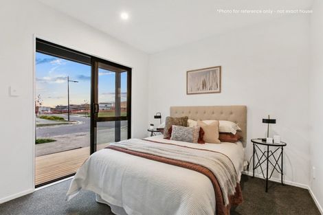 Photo of property in 24a Waka Ama Road, Karaka, 2113