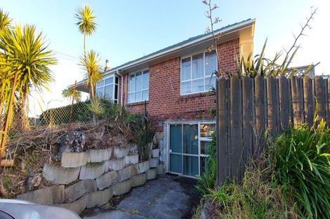 Photo of property in 434 Old Te Atatu Road, Te Atatu Peninsula, Auckland, 0610