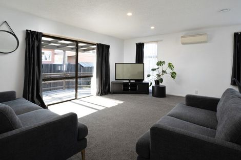 Photo of property in 60a Mclauchlan Street, Springlands, Blenheim, 7201