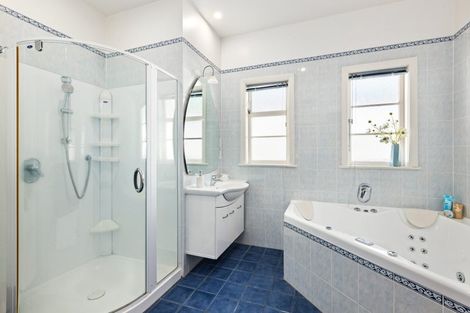 Photo of property in 58 Inglis Street, Seatoun, Wellington, 6022