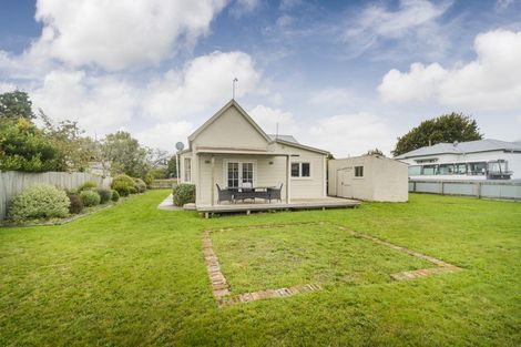 Photo of property in 13 Sandilands Street, Feilding, 4702