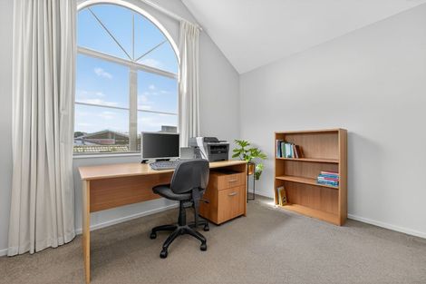Photo of property in 1/6 Fenwick Avenue, Milford, Auckland, 0620