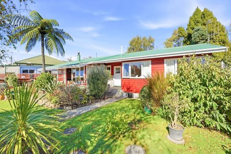 Photo of property in 22 Tararua Street, Pahiatua, 4910