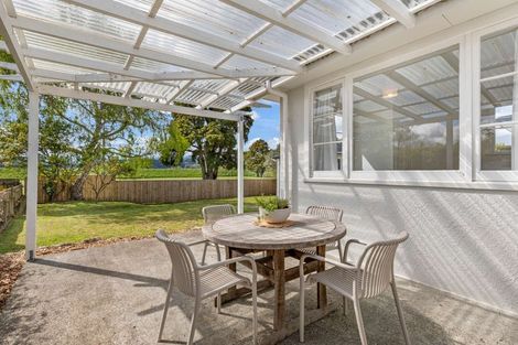Photo of property in 37 Waterloo Crescent, Hokowhitu, Palmerston North, 4410