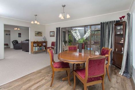Photo of property in 23 Bluewater Place, Wattle Downs, Auckland, 2103