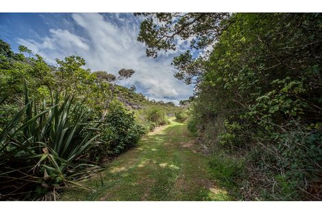 Photo of property in 354 Rockell Road, Whananaki, Hikurangi, 0181