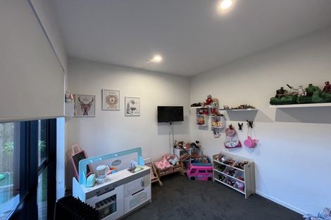 Photo of property in 4 Minhas Road, Papakura, 2110