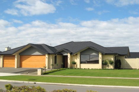 Photo of property in 8 Magnolia Boulevard, Kaiapoi, 7630