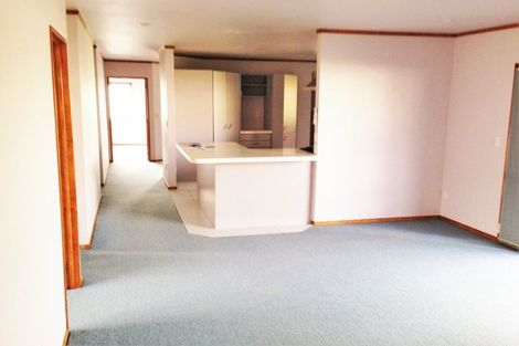 Photo of property in 32 Halcione Close, Flagstaff, Hamilton, 3210