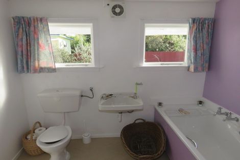 Photo of property in 3 Sunderland Street, Waimangaroa, Westport, 7891