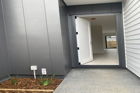 Photo of property in 1b Falabella Lane, Karaka, Papakura, 2113