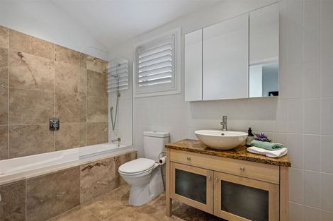 Photo of property in 140 Gills Road, Albany Heights, Auckland, 0632