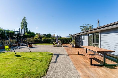 Photo of property in 27 Green Island Bush Road, Blackhead, Dunedin, 9076
