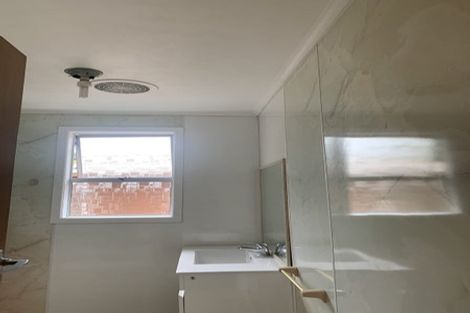 Photo of property in 41 Parrs Cross Road, Henderson, Auckland, 0612
