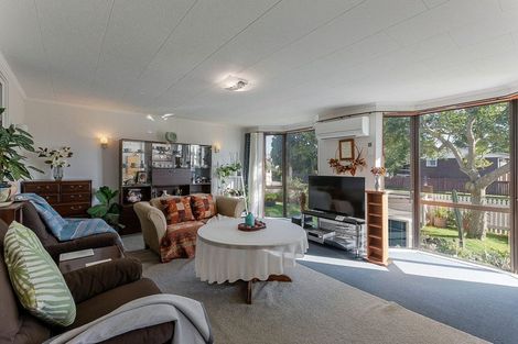 Photo of property in 34 Makarini Street, Paraparaumu, 5032