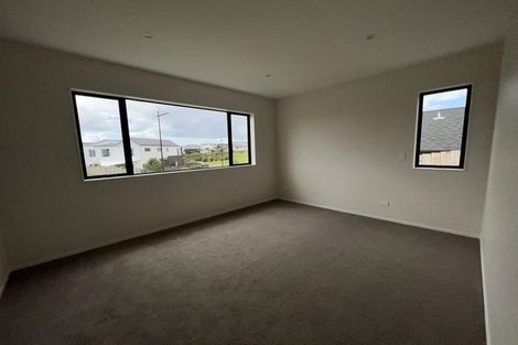 Photo of property in 59 Symes Drive, Red Beach, 0932