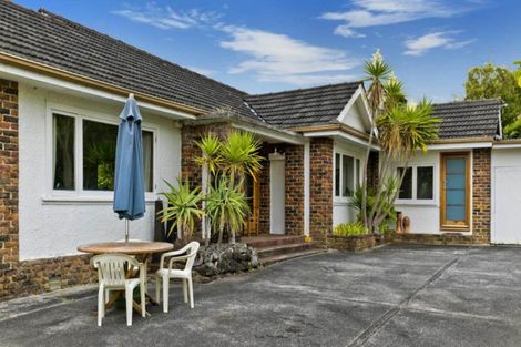 Photo of property in 87a Colwill Road, Massey, Auckland, 0614
