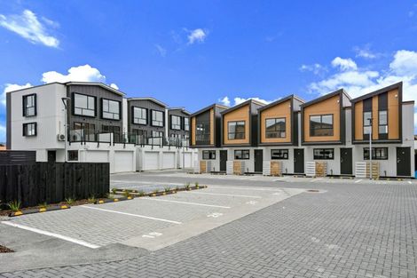 Photo of property in 24 Red Arches Road, Henderson, Auckland, 0610