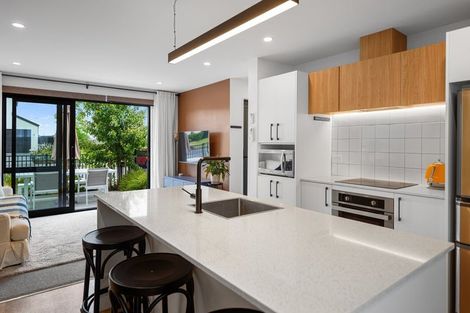 Photo of property in 8 Miromiro Street, Broomfield, Christchurch, 8042