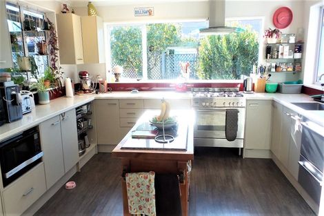 Photo of property in 41 Raymond Street, West End, Timaru, 7910