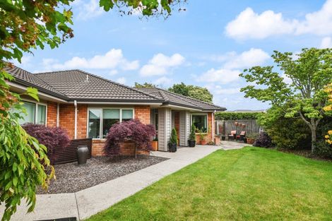 Photo of property in 32 Carroll Place, Owhata, Rotorua, 3010