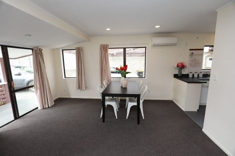 Photo of property in 56 Woodhouse Avenue, Karori, Wellington, 6012