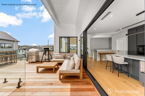 Photo of property in 5 Koawa Road, Wainui, 0992
