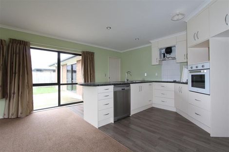 Photo of property in 32 Chesham Street, Rototuna North, Hamilton, 3210