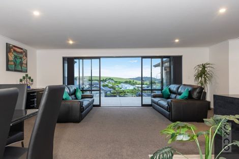 Photo of property in 104 Solan Drive, Waimauku, 0812