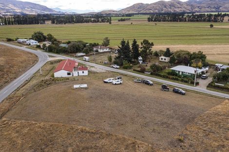 Photo of property in 42 Kawiu Road, Levin, 5510