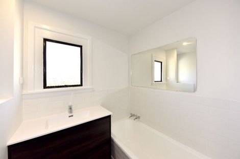 Photo of property in 34 Wingate Street, Redwood, Christchurch, 8051